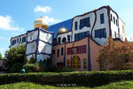 gebouw ADS Groep naar Hundertwasser